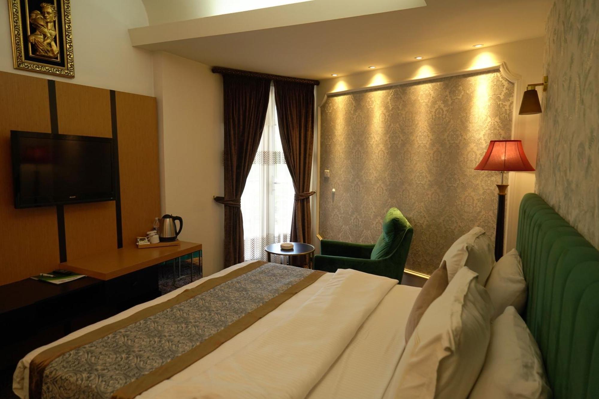 فندق بغداد Baghdad International Hotel Eksteriør bilde