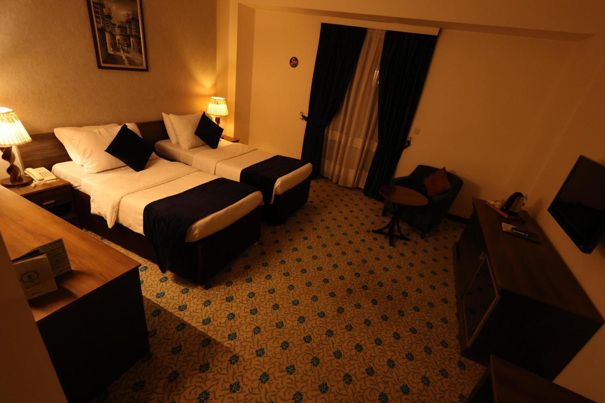 فندق بغداد Baghdad International Hotel Eksteriør bilde