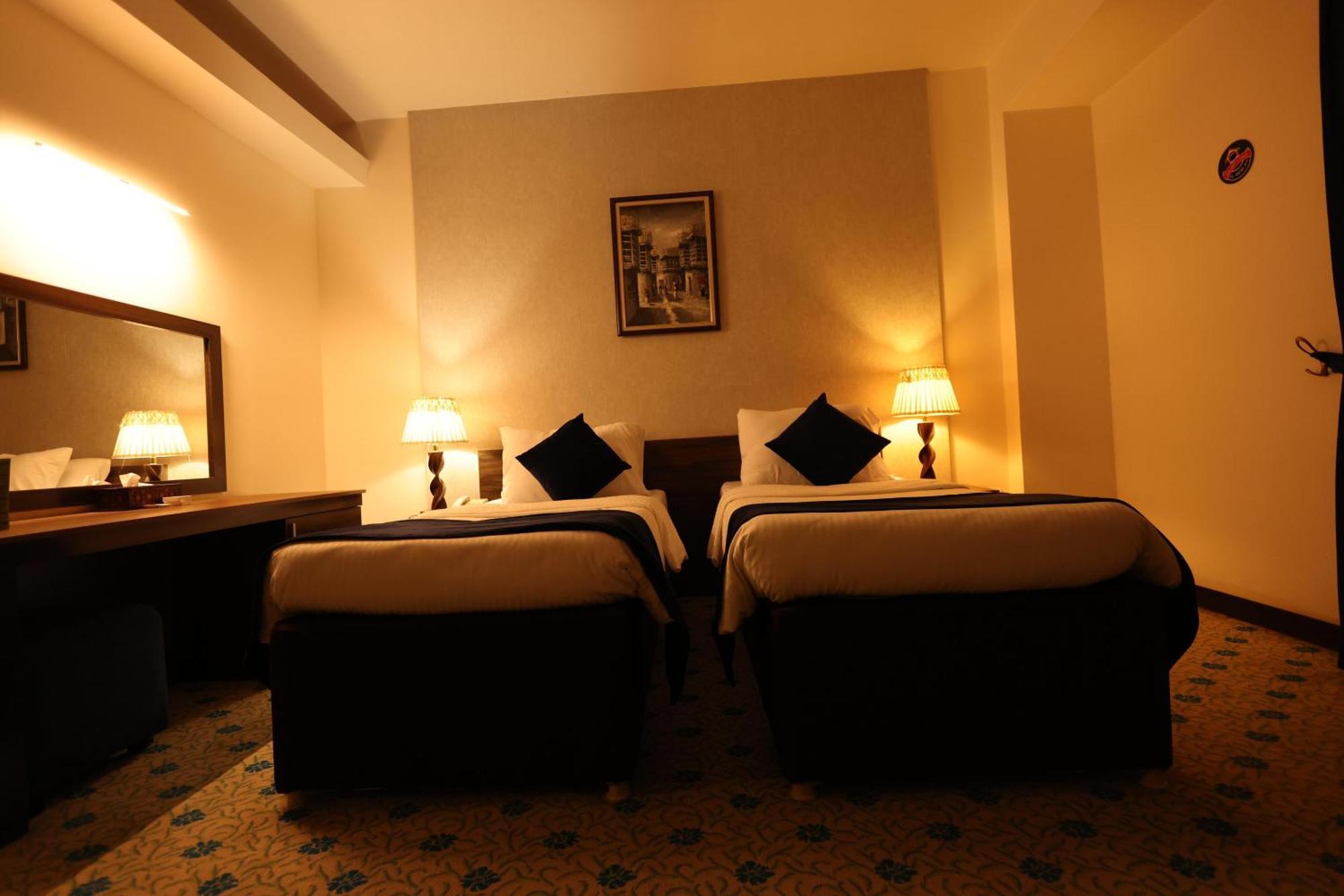 فندق بغداد Baghdad International Hotel Eksteriør bilde